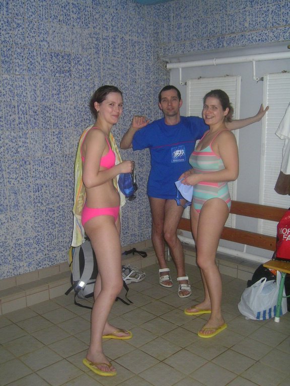 PICT0002.JPG