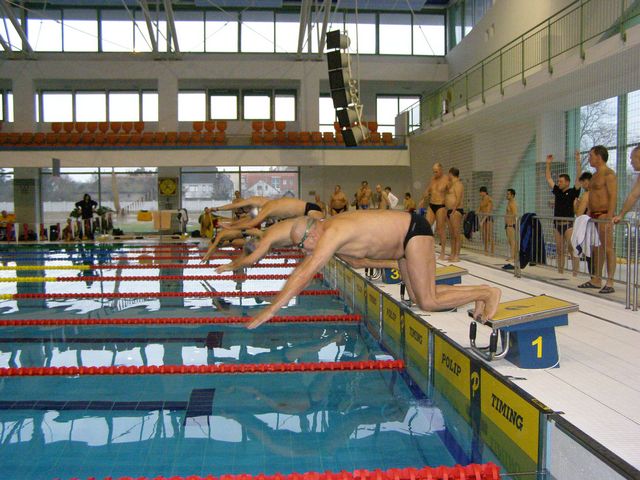v_P1211000.JPG