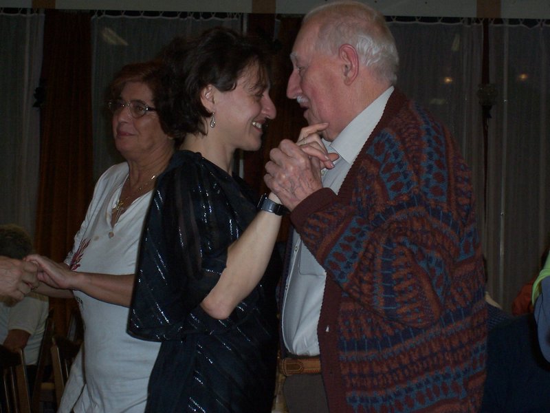 100_1936.jpg