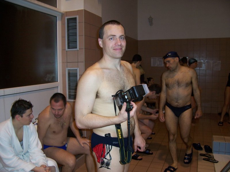 100_1995.jpg